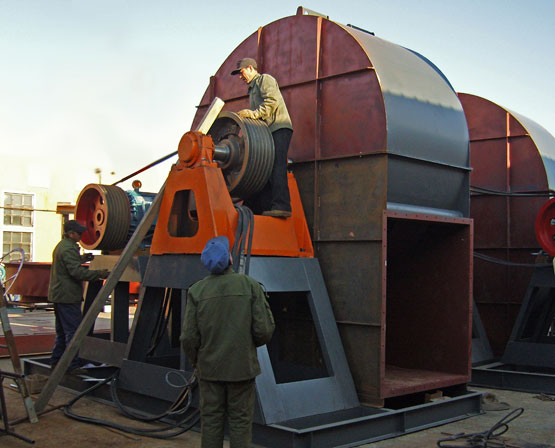 本溪玉晶玻璃生產(chǎn)線專用風(fēng)機